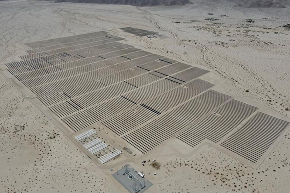ハンファQセルズの太陽光発電所の航空写真