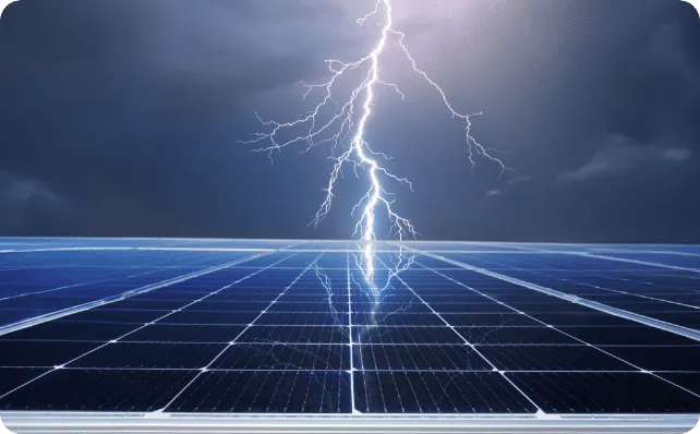 落雷被害を受けた保証対象外の太陽光パネル
